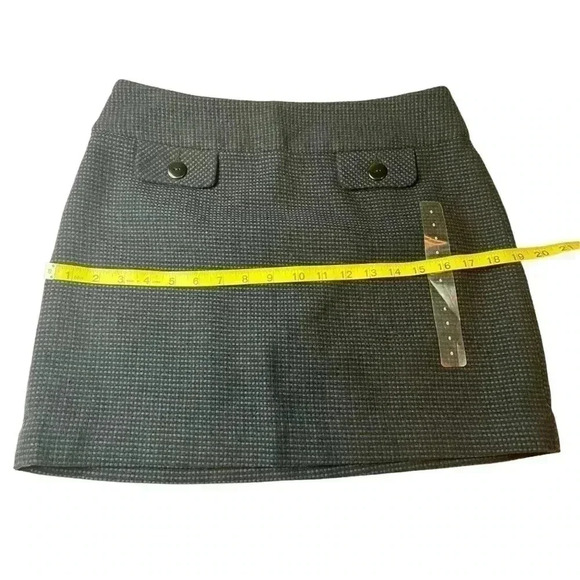 WOMEN’S GAP MINI SKIRT•PURPLISH BLUE AND BLACK•SIZE 6•NWT• - Picture 4 of 8